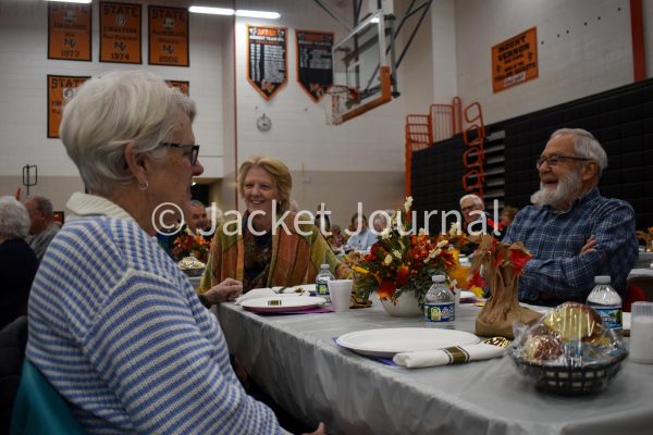 Mount Vernon seniors enjoy the annual luncheon.