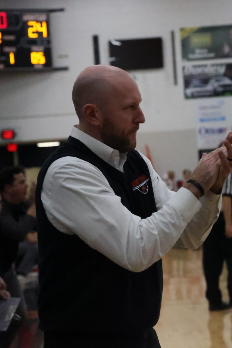 Nick Coon returns to Mount Vernon as a teacher and coach