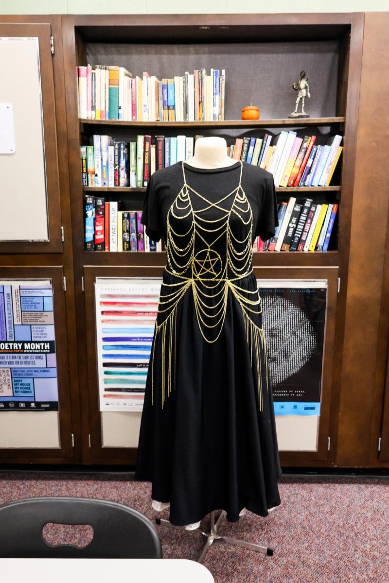 From Myth to Masterpiece: Jaden Cook Creates Gold Gown for Vedette Showcase